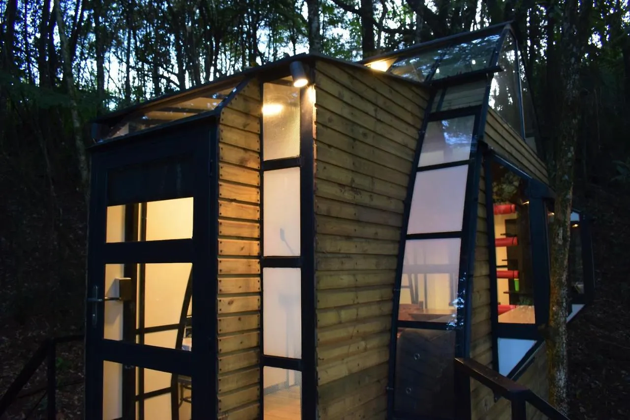 Chalet Tanat Medellin 0*,  Colombia